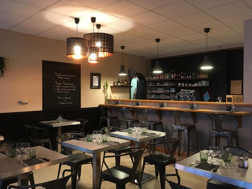 Hotel Du Centre - Restaurant Le P'Tit Gourmet Tonnerre Eksteriør bilde